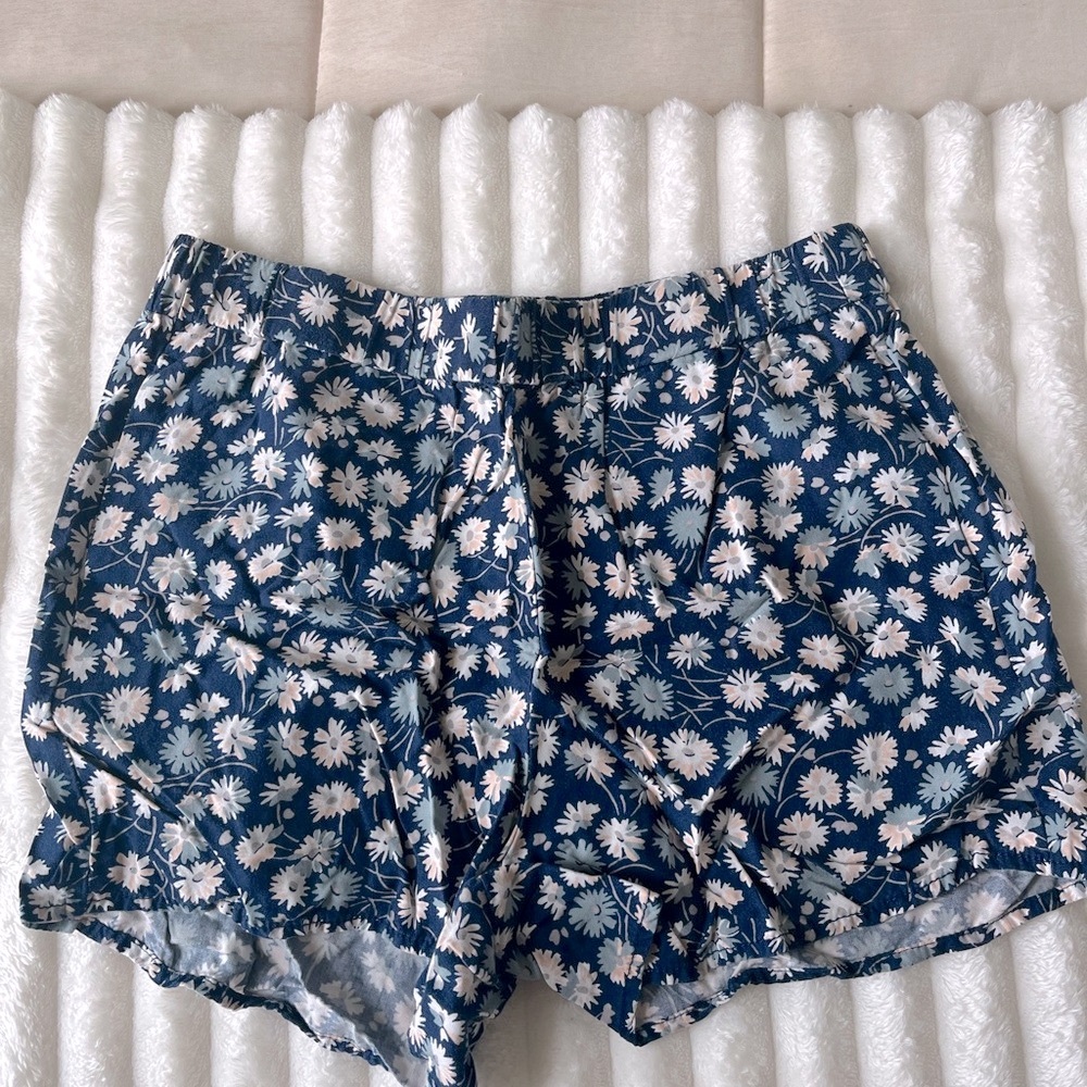 Madewell Floral Blue Shorts